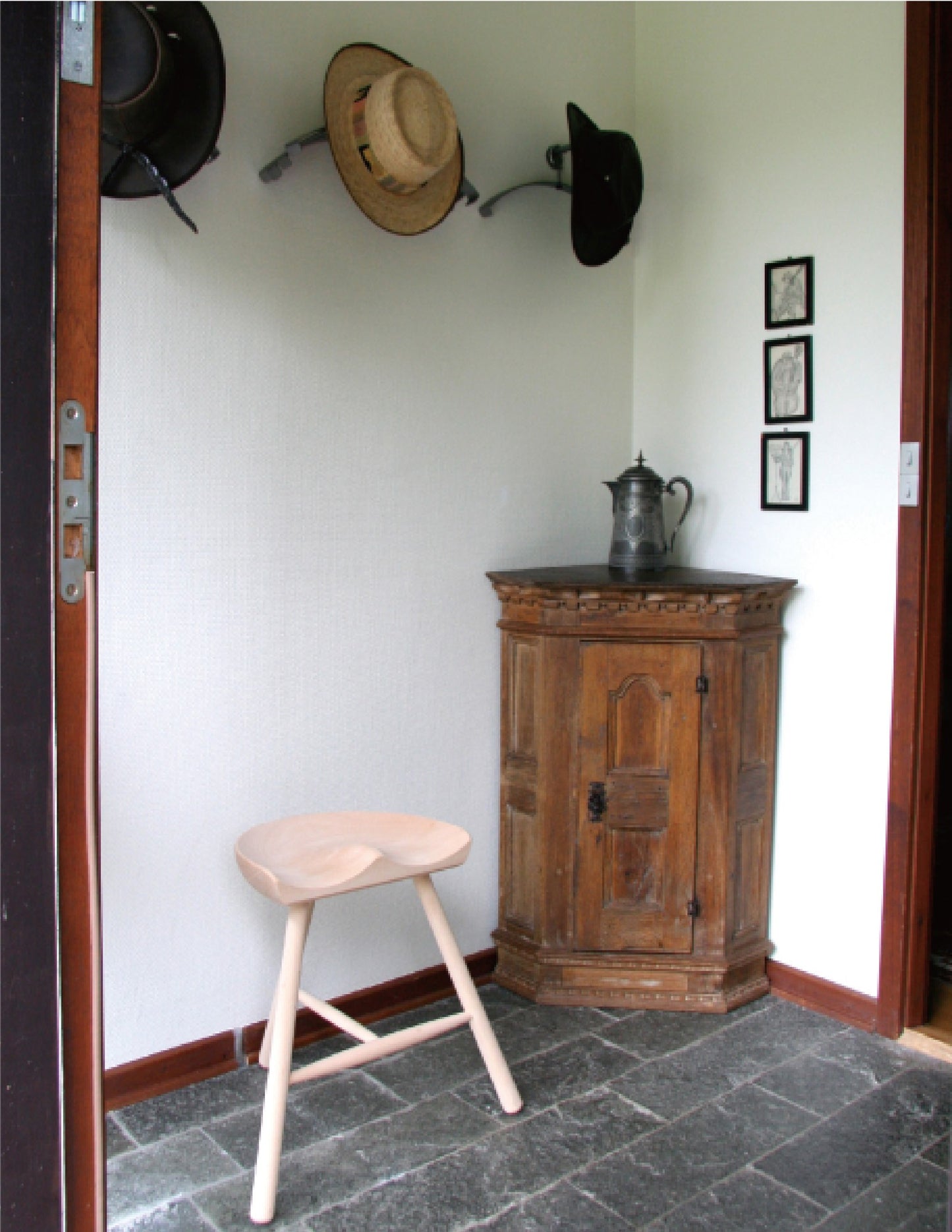 SHOEMAKER CHAIR