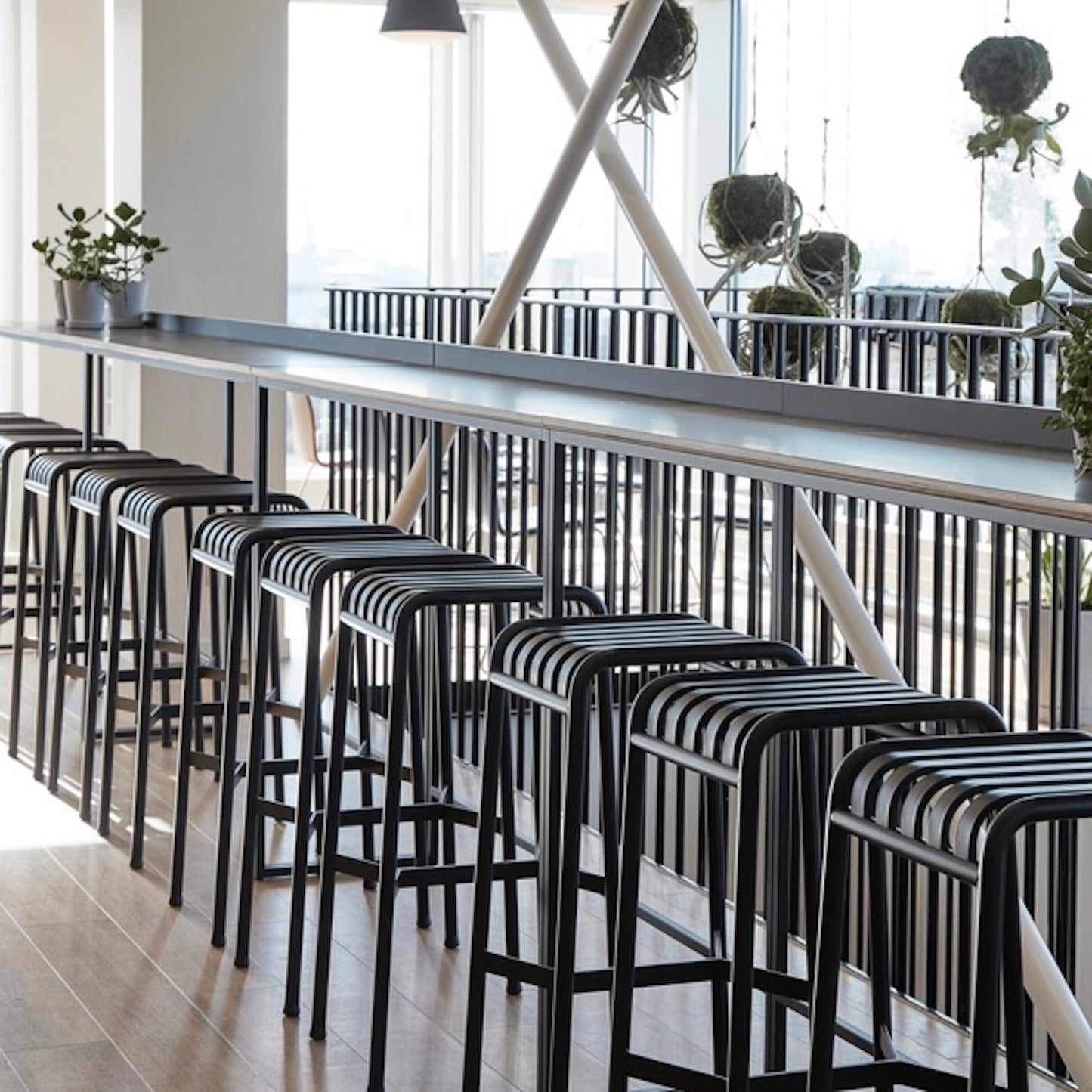 PALISSADE BAR STOOL | パリサードバースツール