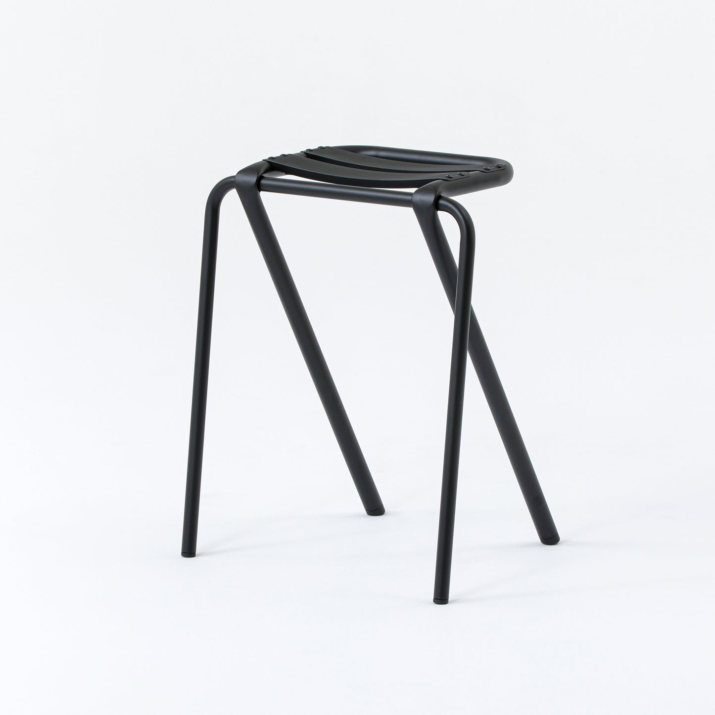 BENT LOW STOOL | ベントロウスツール