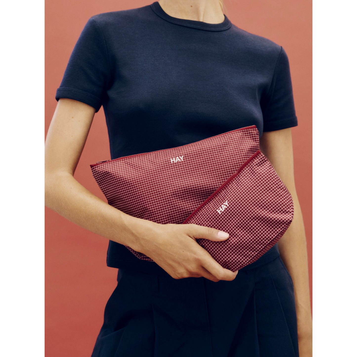 HAY GRID POUCH S | ヘイ グリッドポーチ　S