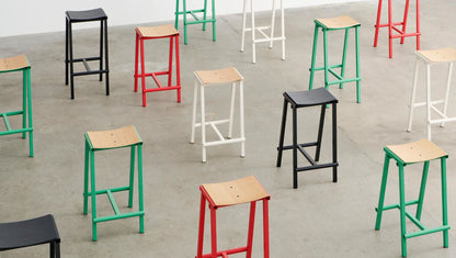 TABURETE 8 BAR STOOL HIGH