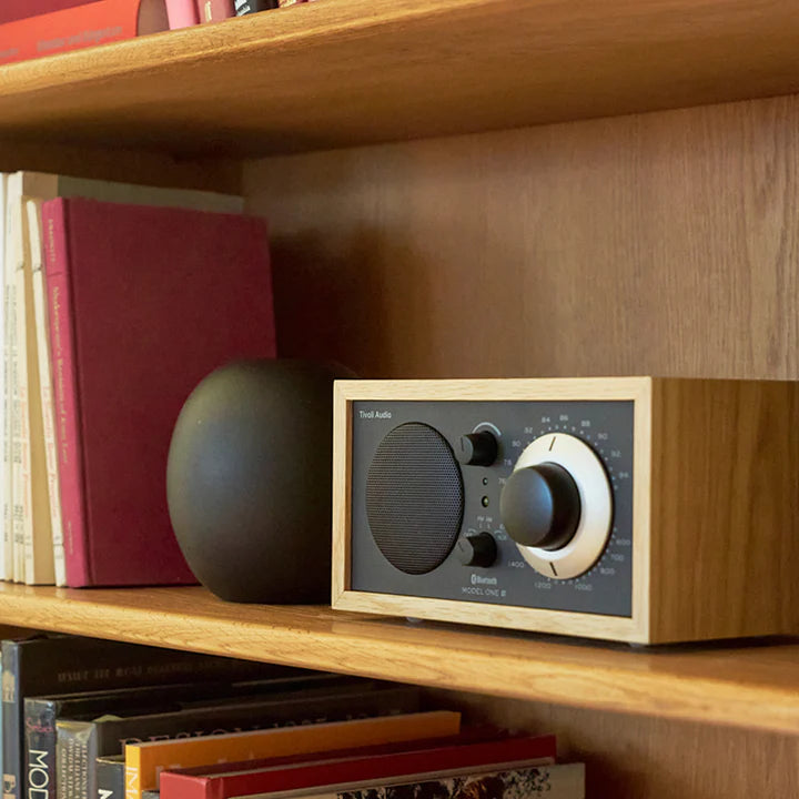Model One BT | モデルワンBT | Tivoli Audio(チボリオーディオ Model One BT | モデルワンBT | Tivoli Audio(チボリオーディオ